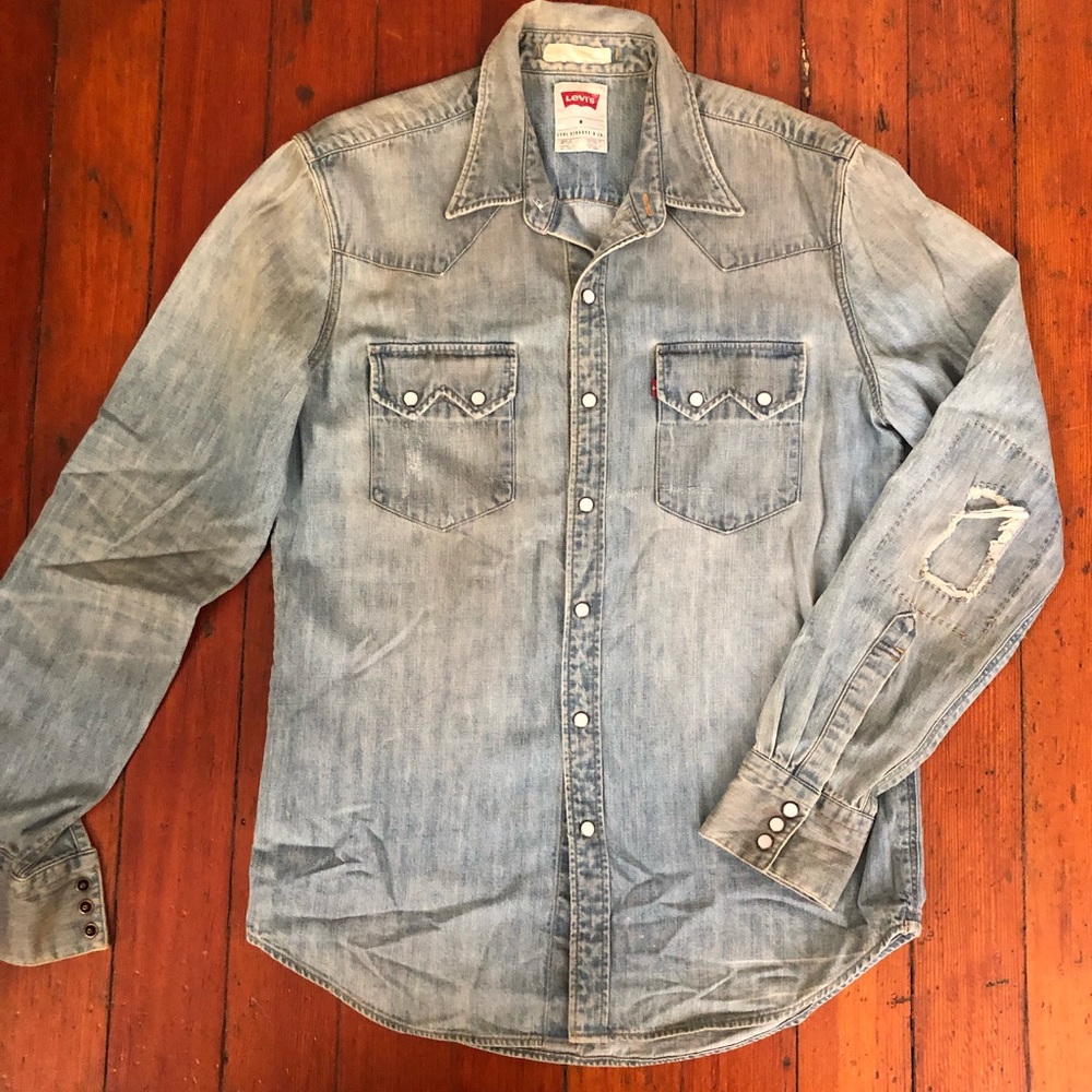 Levi’s Men’s Vintage Sawtooth Button Down